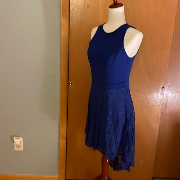 Lush royal blue gorgeous sleeveless dress, size M. Perfect for any occasion. - Picture 4 of 17